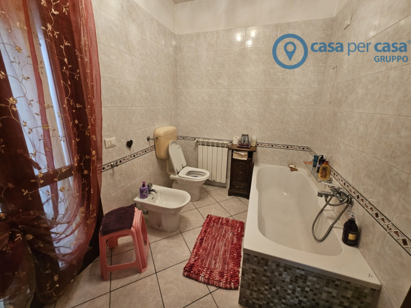 Immagine 20 di Casa quadrifamiliare in vendita  a Rovigo