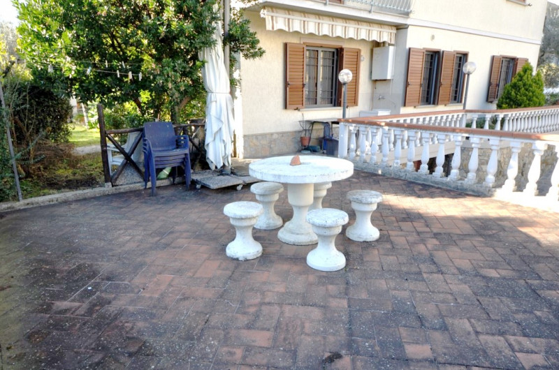 Immagine 15 di Appartamento in vendita  in via Rino Bigi a Terranuova Bracciolini