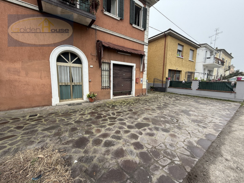 Immagine 3 di Casa bifamiliare in vendita  in Via Fascinata 52 a Argenta