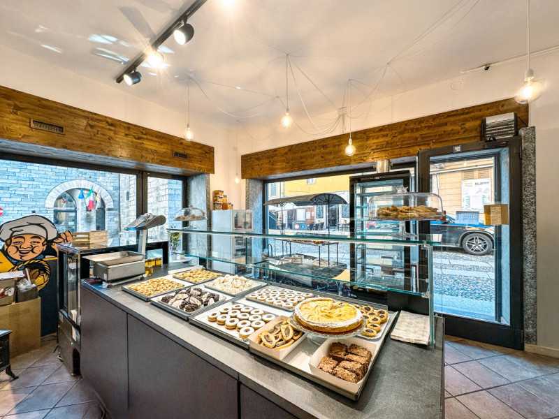 Immagine 3 di Appartamento in vendita  in via antonio giovanola 8 a Cannobio