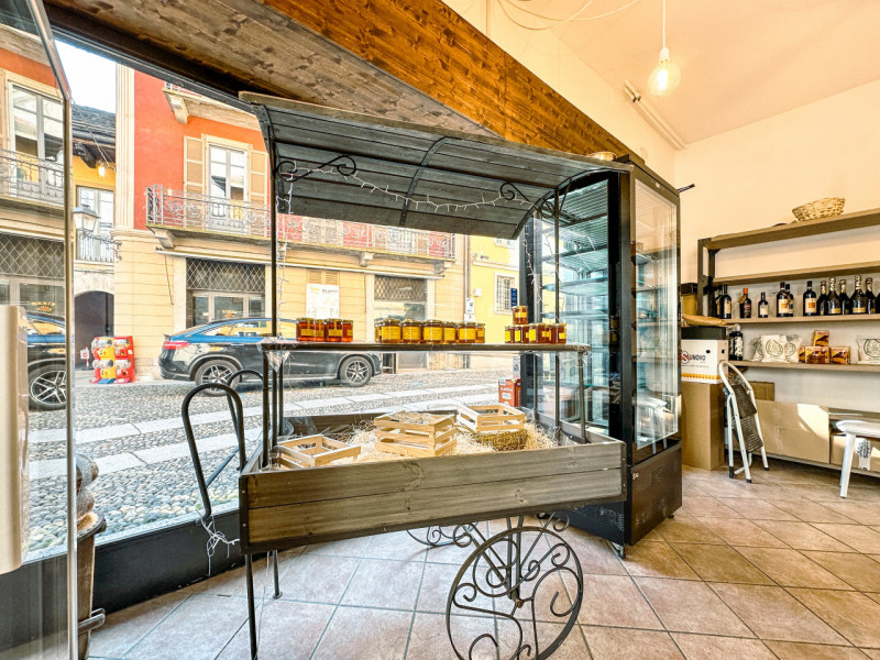 Immagine 4 di Appartamento in vendita  in via antonio giovanola 8 a Cannobio