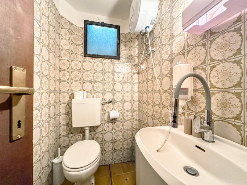 Immagine 8 di Appartamento in vendita  in via antonio giovanola 8 a Cannobio