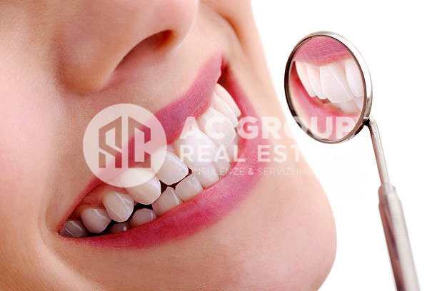 Immagine 6 di Attività commerciale in vendita  in Via Don Luigi Monza a Saronno