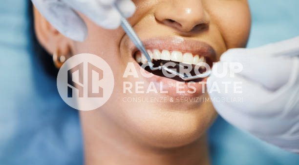 Immagine 7 di Attività commerciale in vendita  in Via Don Luigi Monza a Saronno