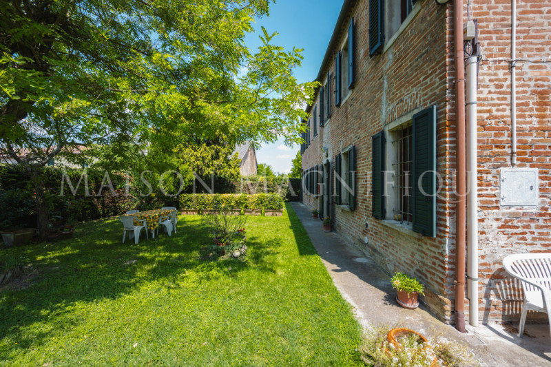 Immagine 44 di Casa indipendente in vendita  in Via Alceste Ricciarelli 265 a Ferrara
