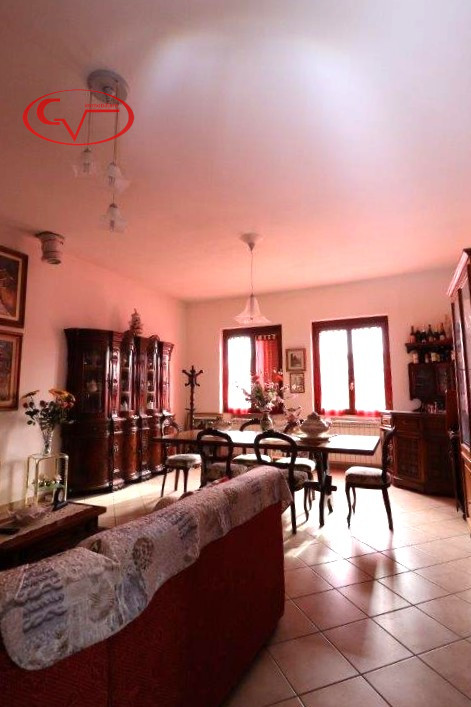 Immagine 11 di Villa in vendita  in levanella a Montevarchi