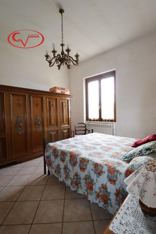 Immagine 19 di Villa in vendita  in levanella a Montevarchi