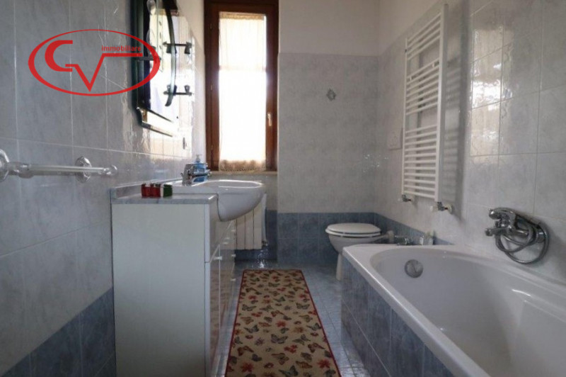 Immagine 20 di Villa in vendita  in levanella a Montevarchi