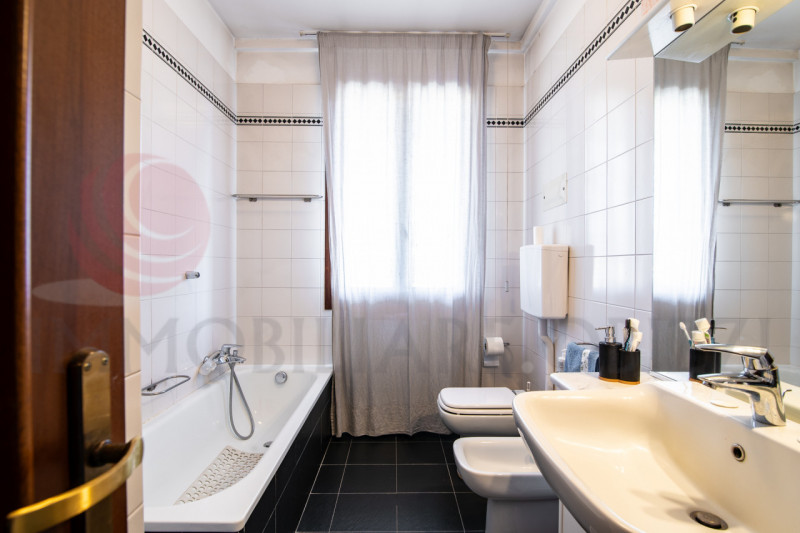 Immagine 7 di Casa bifamiliare in vendita  in Via Padova a Albignasego