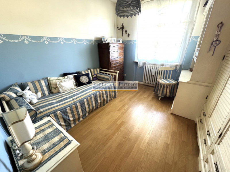 Immagine 13 di Villa in vendita  in Via Tommaso Dal Molin a Desenzano Del Garda