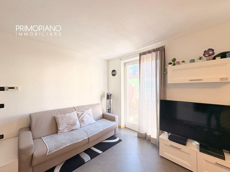 Immagine 6 di Appartamento in vendita  in Piazza Mercato a Comano Terme