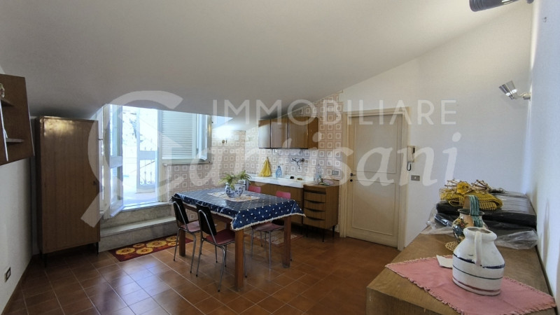 Immagine 17 di Villa in vendita  in Via dei Cappuccini a Firenze