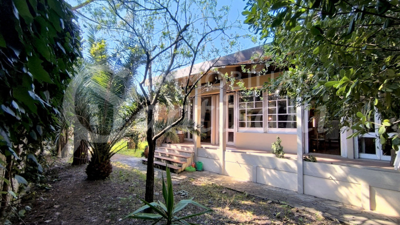 Immagine 31 di Villa in vendita  in Via dei Cappuccini a Firenze