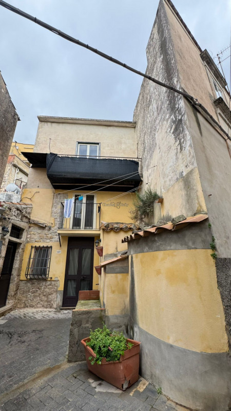 Immagine 7 di Casa indipendente in vendita  a Modica