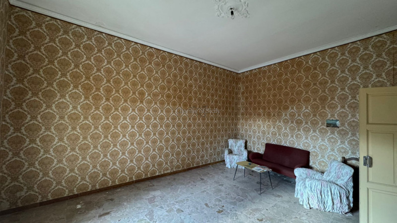 Immagine 10 di Casa indipendente in vendita  a Modica