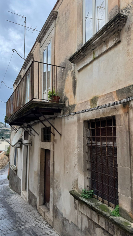 Immagine 20 di Casa indipendente in vendita  a Modica