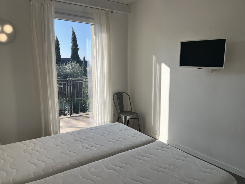 Immagine 8 di Appartamento in vendita  in Via Boschetti a Peschiera Del Garda