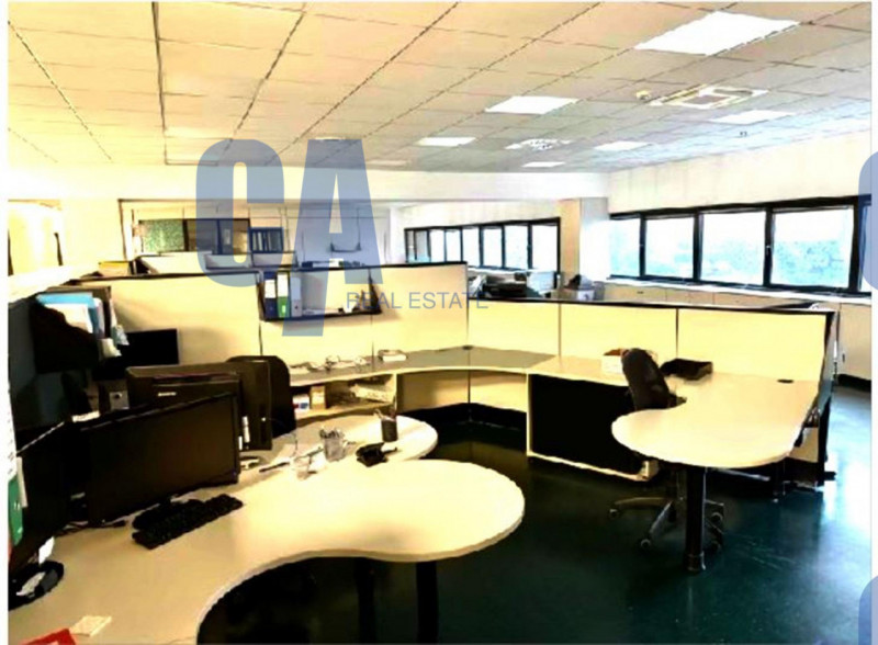 Immagine 5 di Laboratorio in vendita  in VIA SAN LUIGI a Caponago