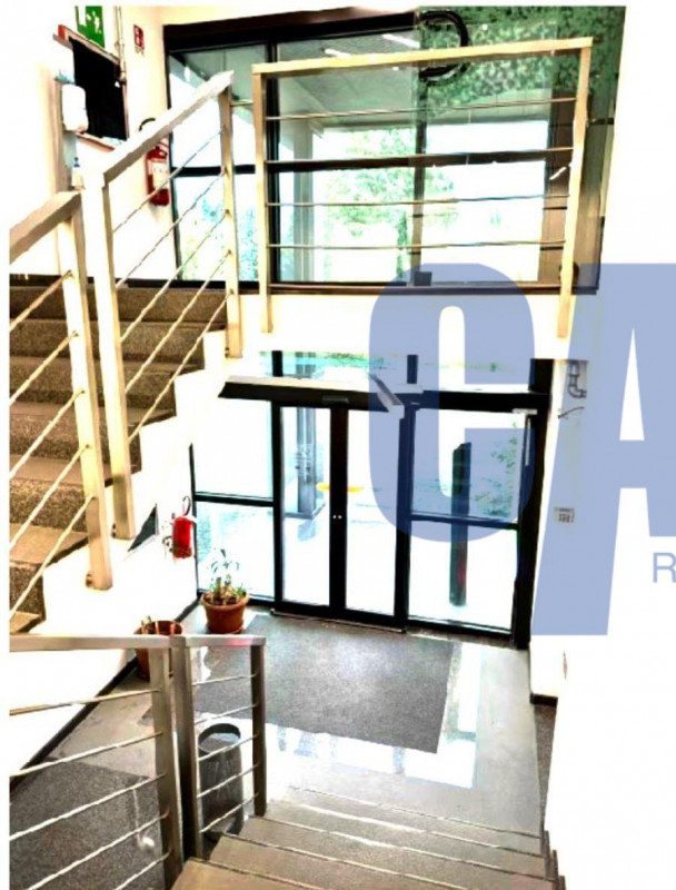 Immagine 8 di Laboratorio in vendita  in VIA SAN LUIGI a Caponago