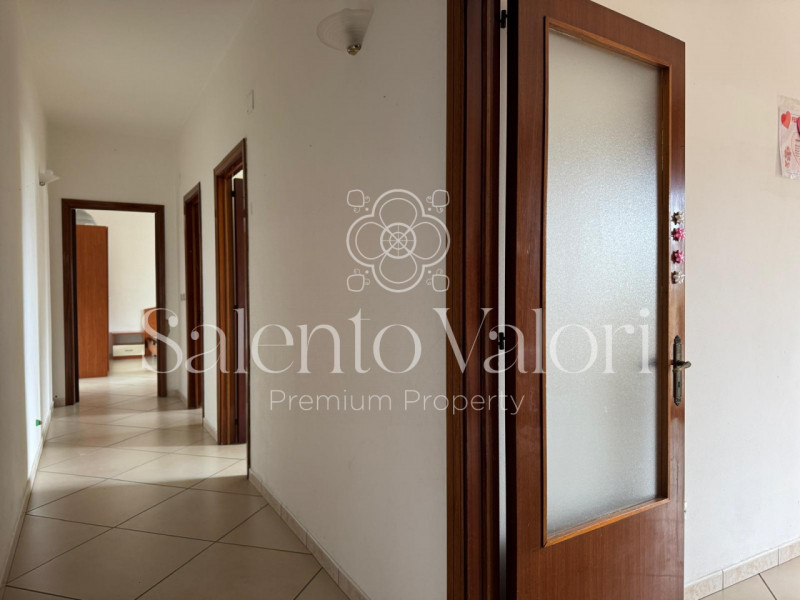 Immagine 9 di Appartamento in vendita  in Via Don Gnocchi 23 a Parabita