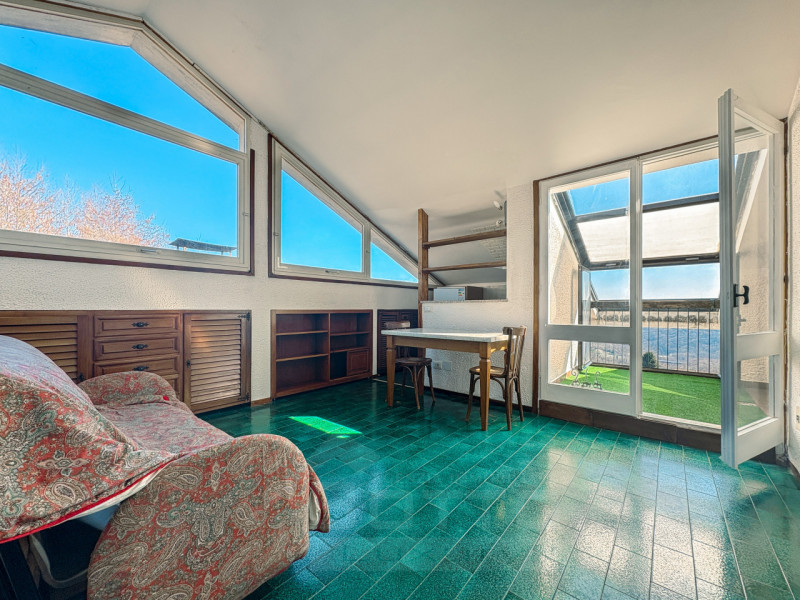 Immagine 6 di Appartamento in vendita  in via per colazza 70 a Pisano