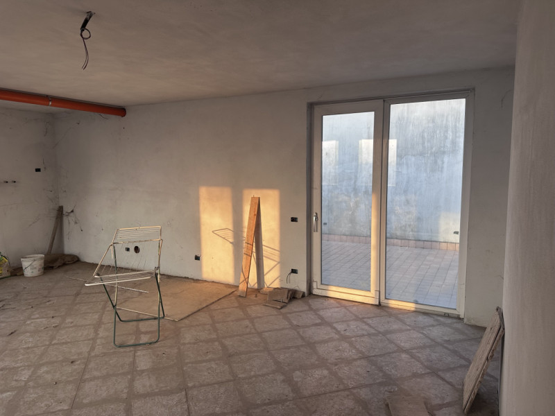 Immagine 35 di Capannone industriale in vendita  in Via Colomba Snc a Colognola Ai Colli