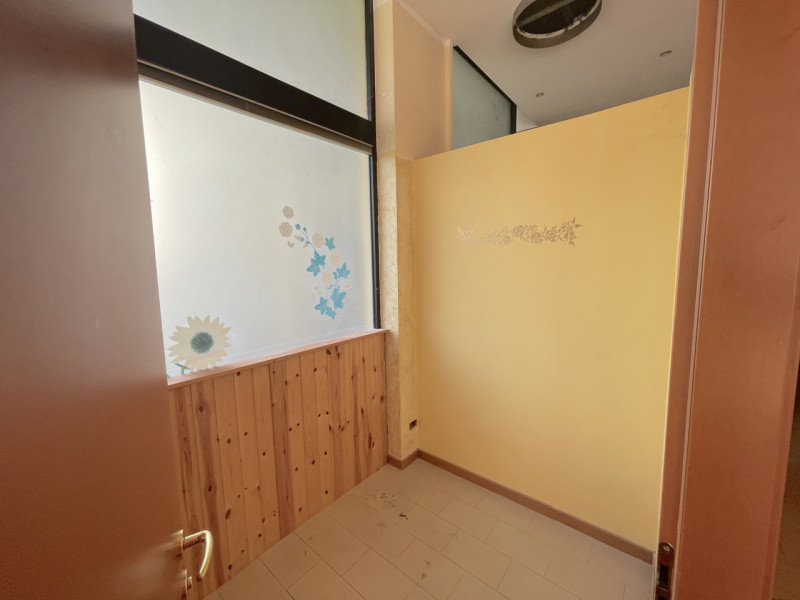 Immagine 5 di Laboratorio in vendita  in Via Leonardo da Vinci a Altavilla Vicentina