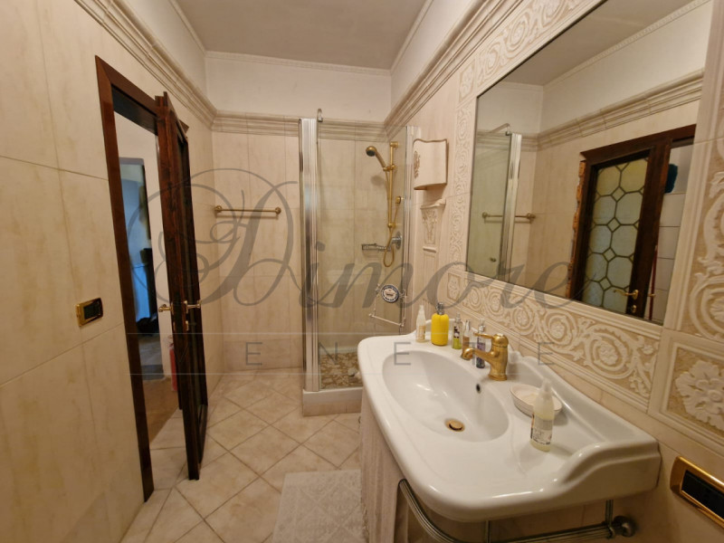 Immagine 28 di Villa in vendita  in via desman a Santa Maria Di Sala