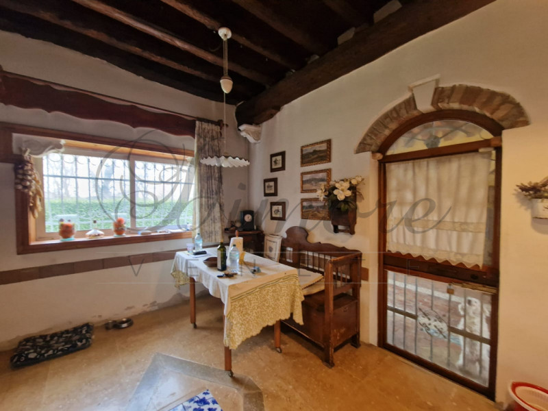 Immagine 36 di Villa in vendita  in via desman a Santa Maria Di Sala