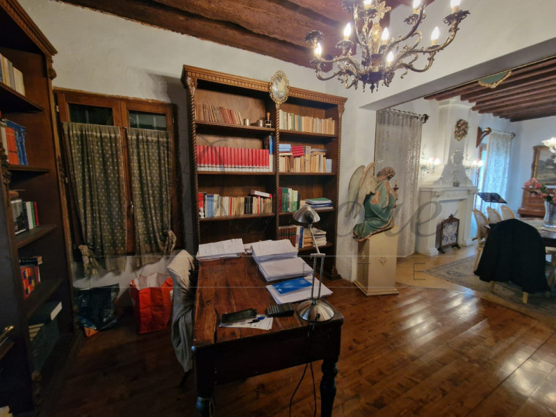 Immagine 40 di Villa in vendita  in via desman a Santa Maria Di Sala