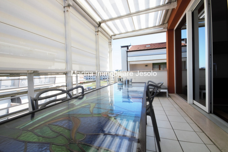 Immagine 16 di Attico in vendita  in via firenze a Jesolo