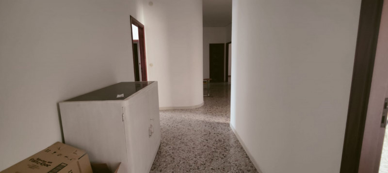 Immagine 8 di Appartamento in vendita  in Via Apollo XI a Eboli