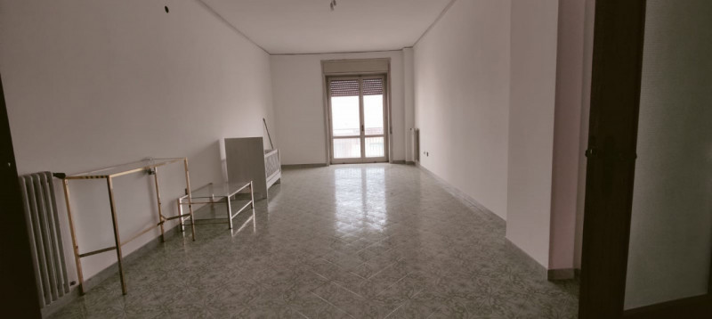 Immagine 10 di Appartamento in vendita  in Via Apollo XI a Eboli