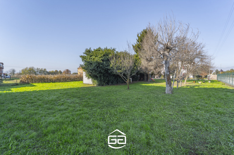 Immagine 8 di Terreno in vendita  in Via Roare 46 a Villaverla