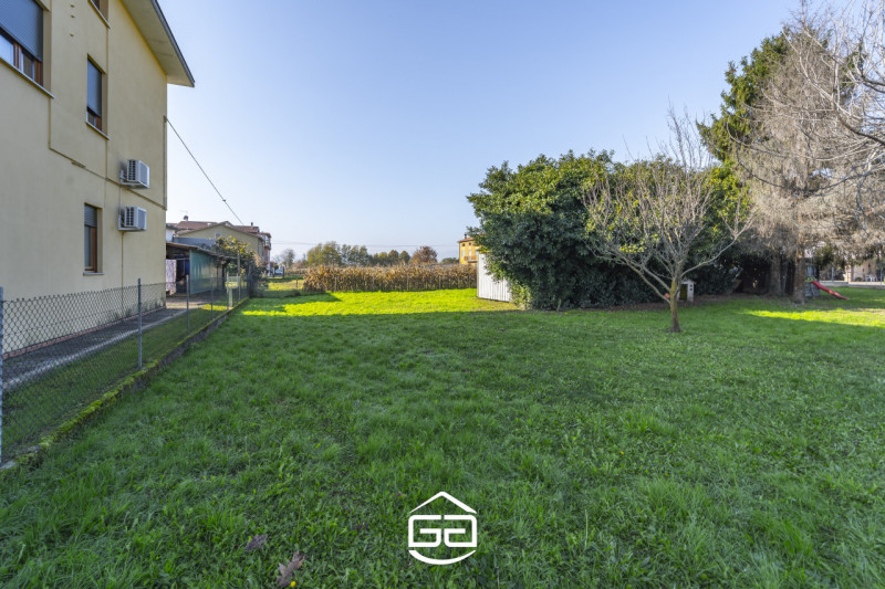 Immagine 9 di Terreno in vendita  in Via Roare 46 a Villaverla