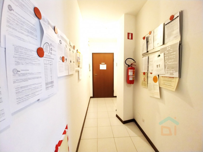 Immagine 1 di Ufficio in vendita  in Via Del Zotto 2/1 a Cervignano Del Friuli