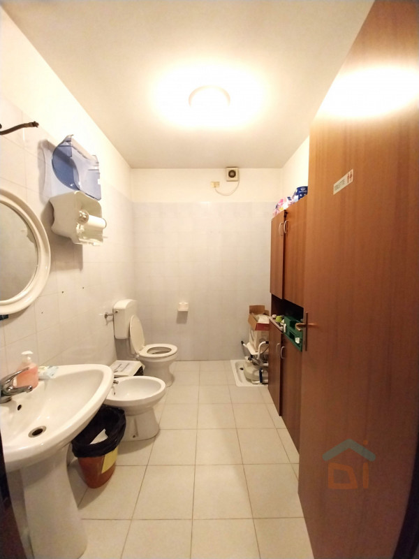 Immagine 15 di Ufficio in vendita  in Via Del Zotto 2/1 a Cervignano Del Friuli