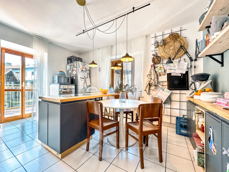 Immagine 4 di Casa indipendente in vendita  in Via Piede della Costa 43 a Varallo