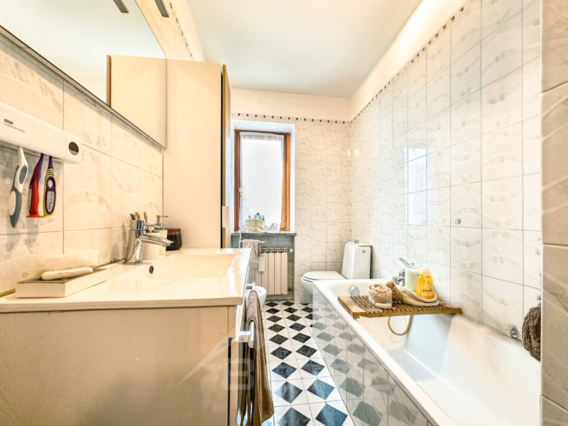 Immagine 17 di Casa indipendente in vendita  in Via Piede della Costa 43 a Varallo