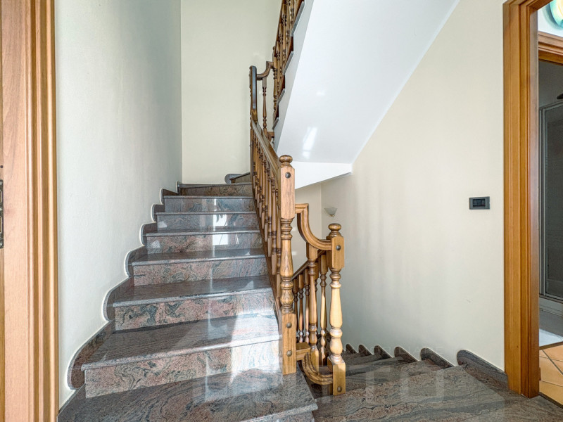 Immagine 12 di Villetta a schiera in vendita  in via Torino 6 a Briga Novarese