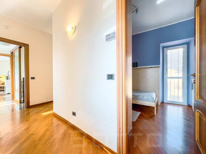 Immagine 20 di Villetta a schiera in vendita  in via Torino 6 a Briga Novarese