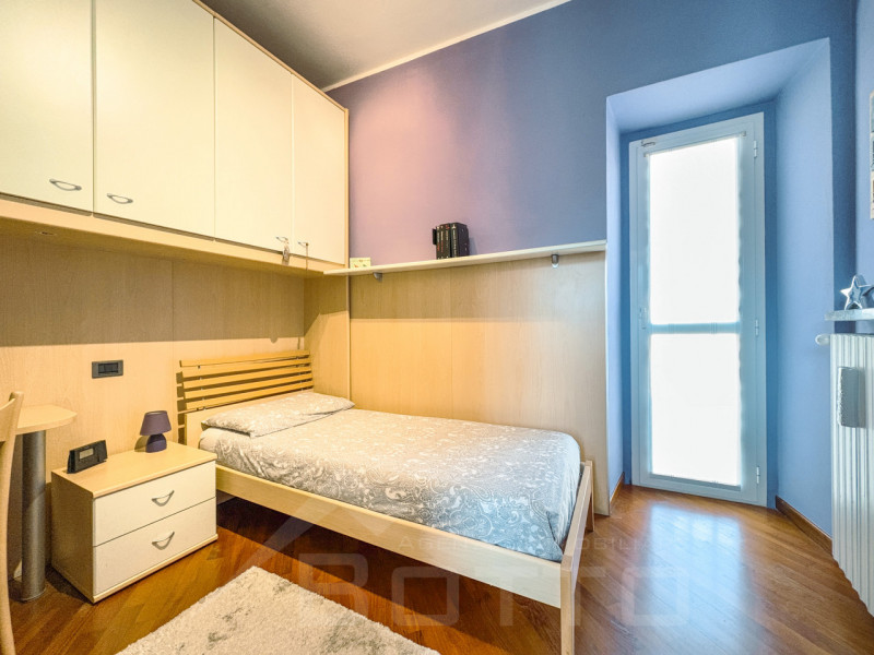 Immagine 21 di Villetta a schiera in vendita  in via Torino 6 a Briga Novarese