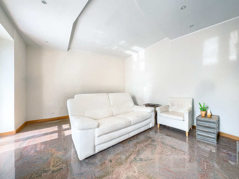 Immagine 26 di Villetta a schiera in vendita  in via Torino 6 a Briga Novarese