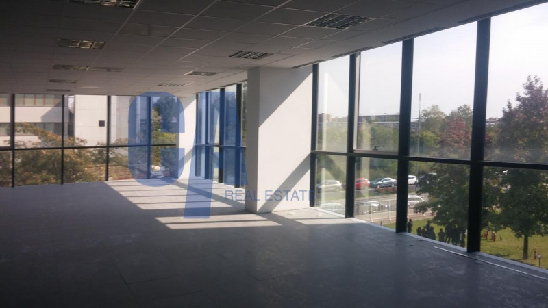 Immagine 18 di Ufficio in affitto  in VIA KULISCIOFF ANNA a Milano