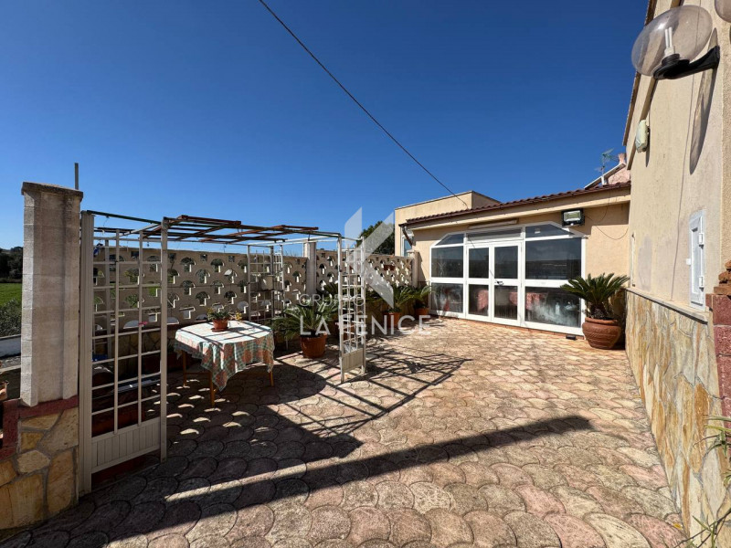 Immagine 3 di Rustico / casale in vendita  in SP62 a Martina Franca