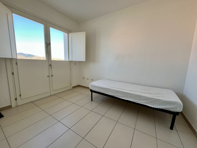 Immagine 15 di Appartamento in vendita  in Via Gennargentu 9 a Olbia