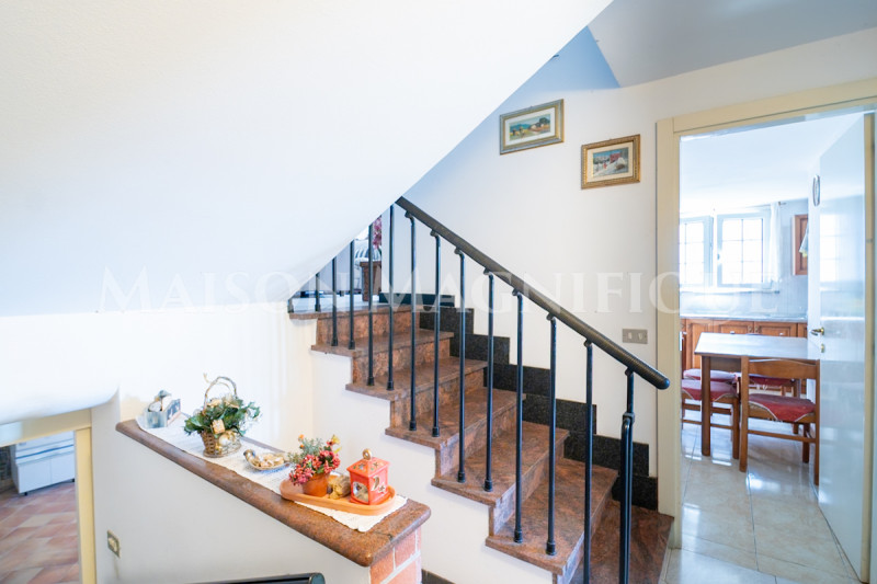 Immagine 8 di Villa in vendita  in Via Argine Volano a Ferrara