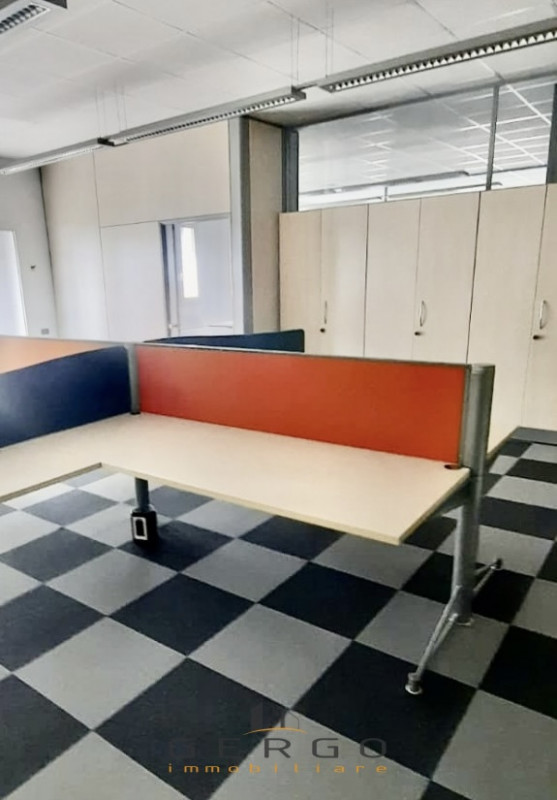 Immagine 12 di Ufficio in vendita  in Via Roma a Vedelago