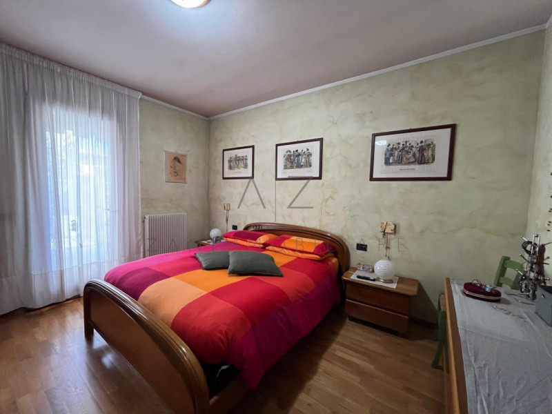 Immagine 5 di Villetta a schiera in vendita  in Via Antonio Vivaldi a Asolo