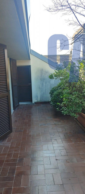 Immagine 10 di Ufficio in vendita  in VIA DONIZETTI GAETANO a Monza